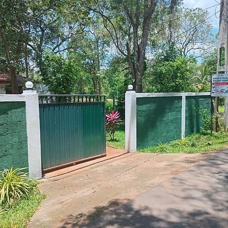 Senasuma Holiday Bungalow Anuradhapura Exterior foto
