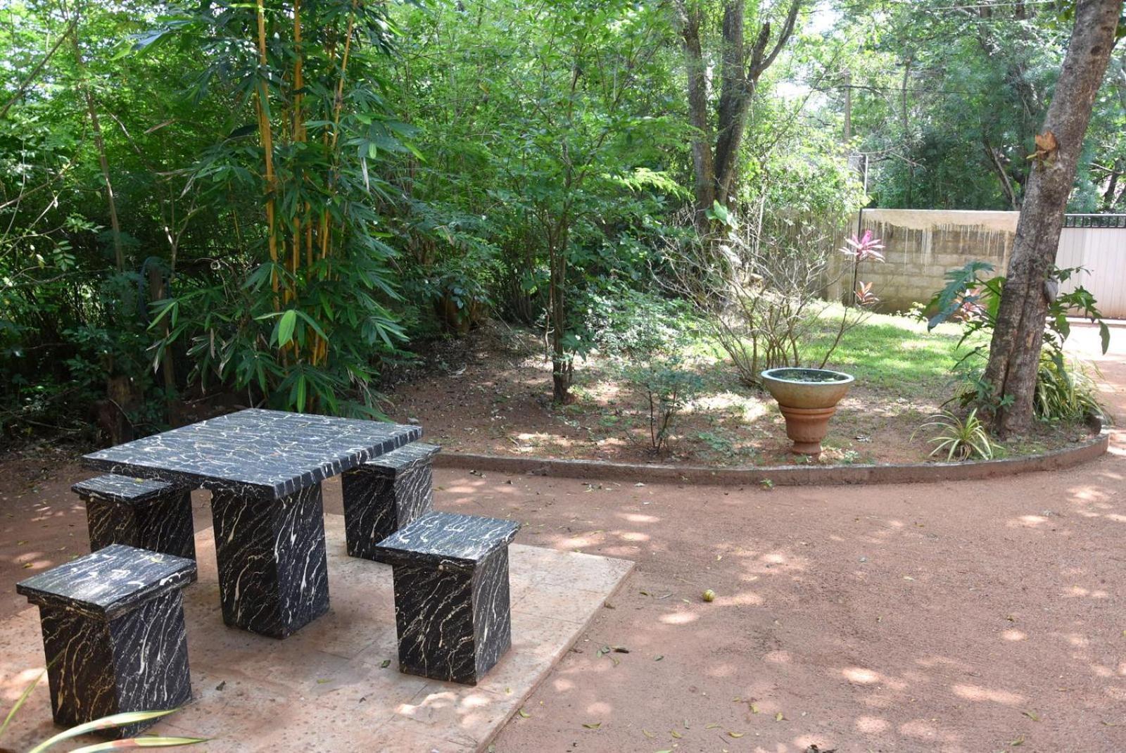 Senasuma Holiday Bungalow Anuradhapura Exterior foto